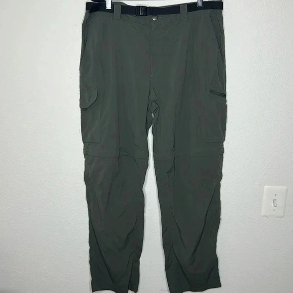 Columbia Silver Ridge Convertible Pants to shorts size 40/ 32 in green - Picture 2 of 5